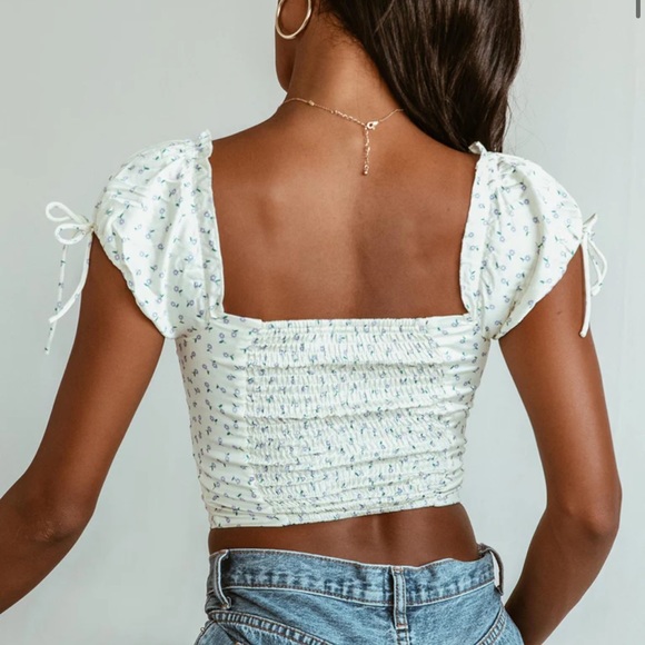 Princess Polly Allyson Corset Puff Top Floral 6 - Picture 4 of 5